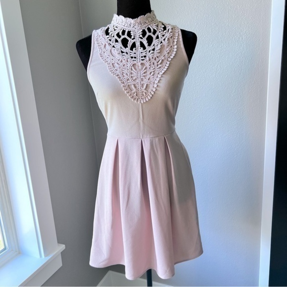Speechless soft rose pink dress size small